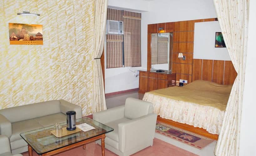 Hotel Raja Seth Palace, Kanpur 4